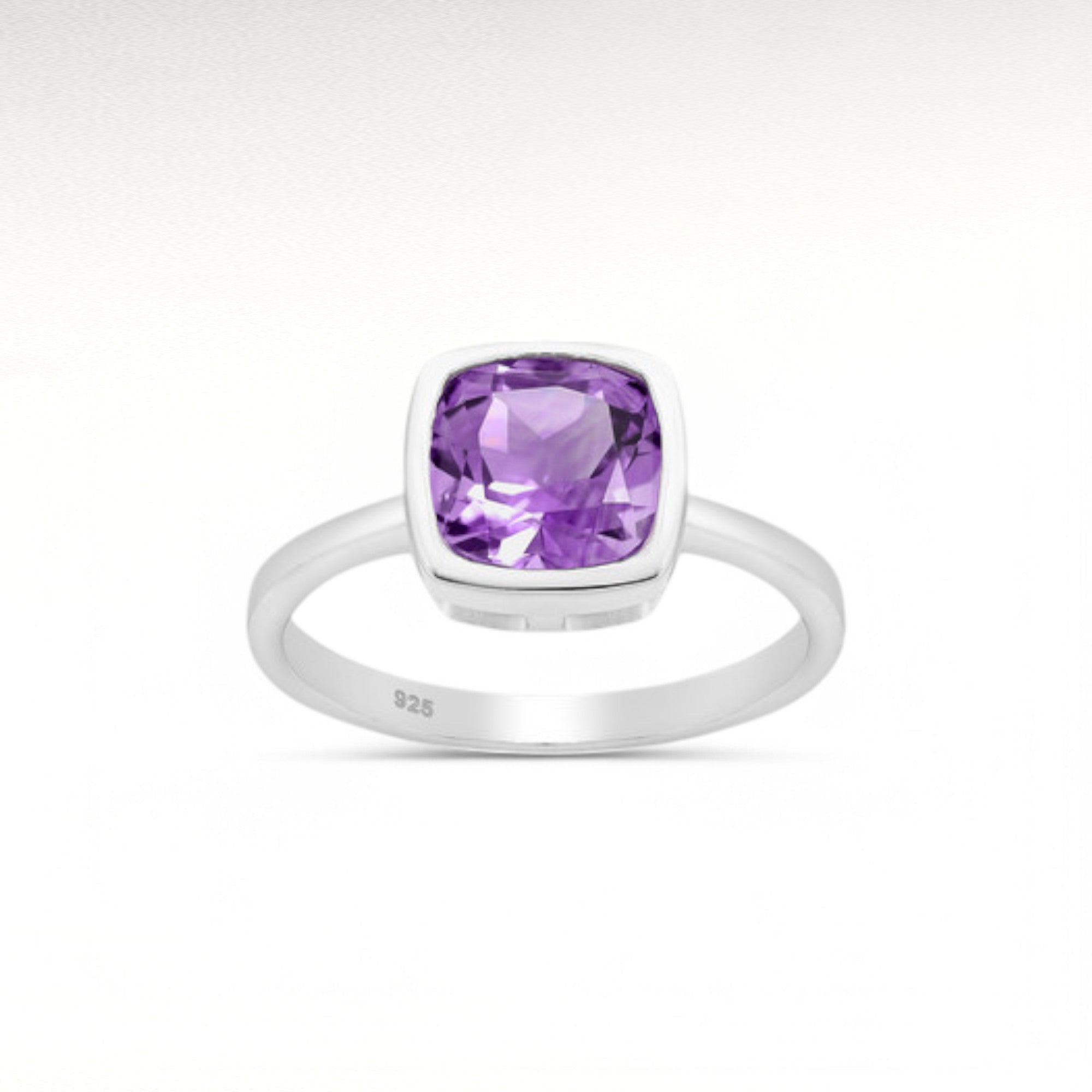 Sterling Silver Amethyst Solitaire Ring