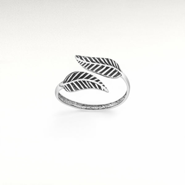 Sterling Silver Adjustable Oxidized Leaf Toe Ring