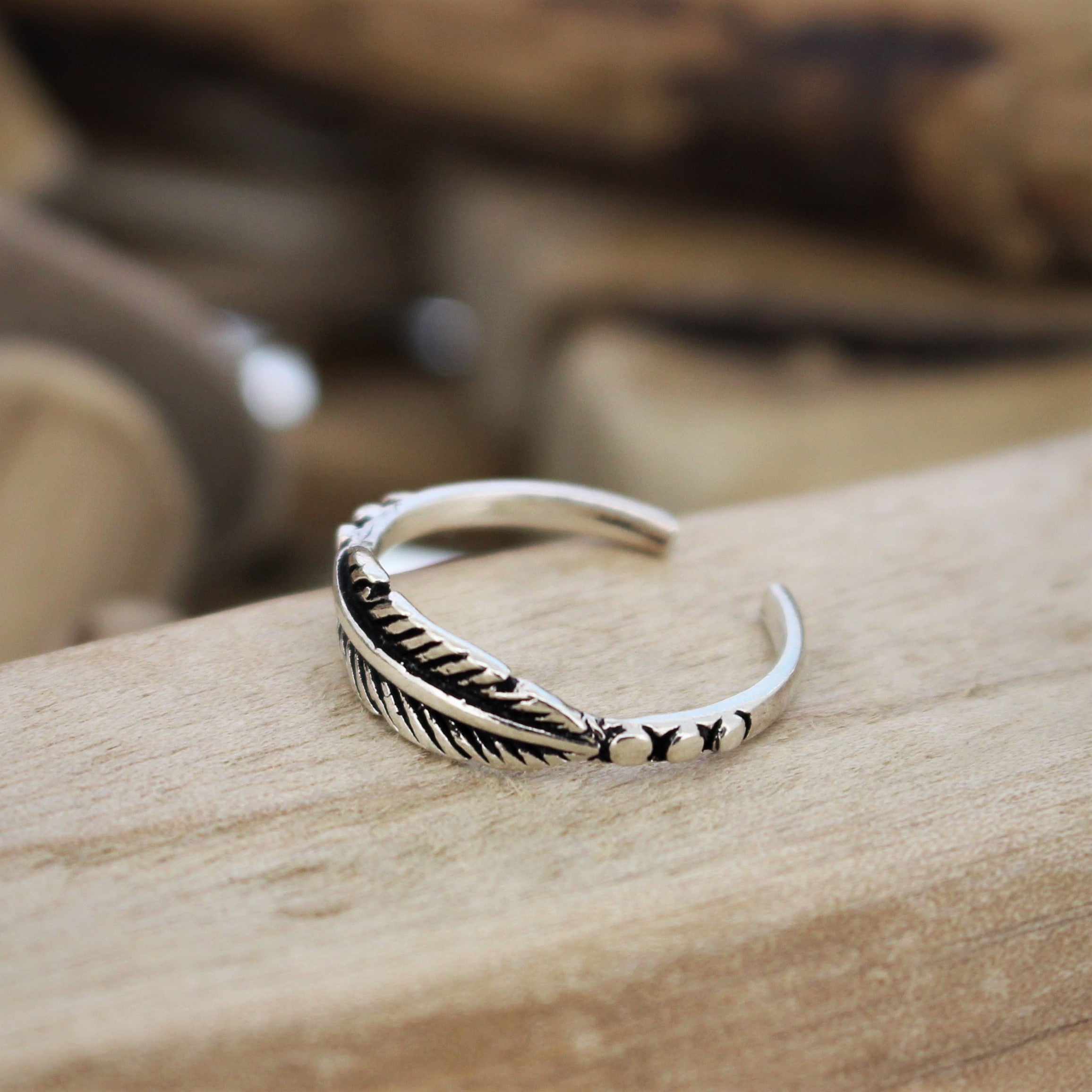 Feather Toe Ring